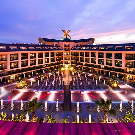 Hotel The X 5*