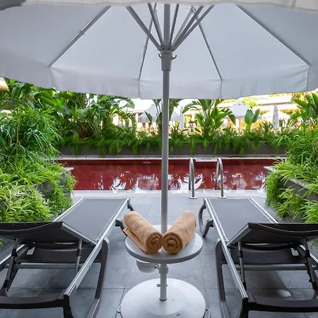 מלון The X באלאק