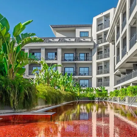 The X Hotel