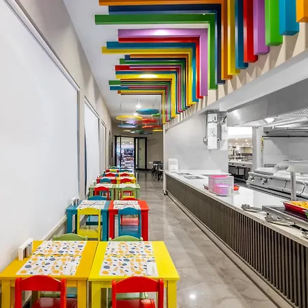 The X Hotel 5*