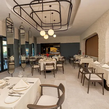 The X Belek