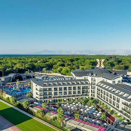The X Hotel