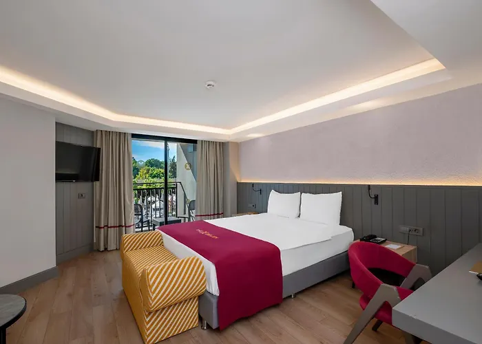 The X Belek