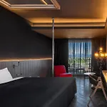 The X ホテル 5*